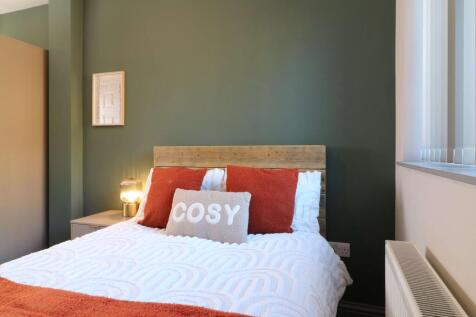 1  Wilberforce Street Room 4 1.JPG