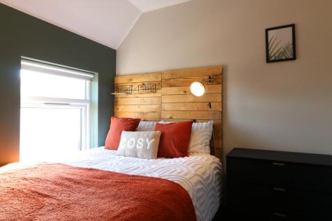 Ridgeway House, Room 3 6.JPG