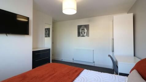 Croft Avenue Room 4 9.JPG