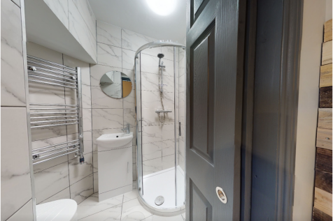 Screenshot 2025-11-06 033729.png