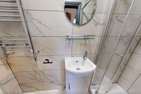 Screenshot 2025-11-06 032612.png