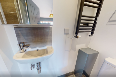 Screenshot 2025-11-16 220627.png