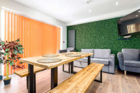 3 Stowford - Communal Area.jpg