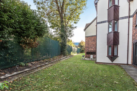 Property Image 9