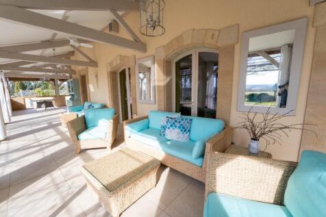 Garden room