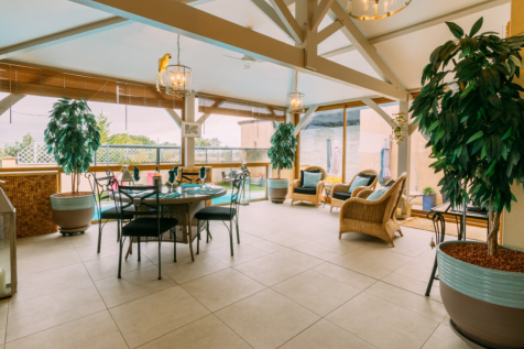 Garden room