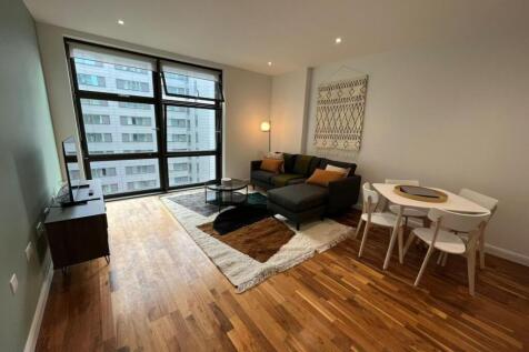 1bed for rent in Discovery Dock West