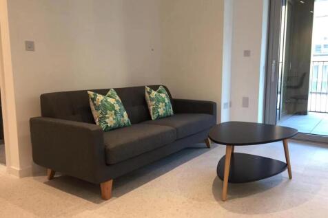 one-bedroom apartment on the 2nd floor at Jacquar