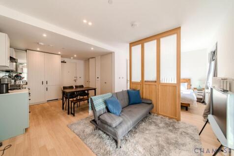 Studio for rent in Calville House
