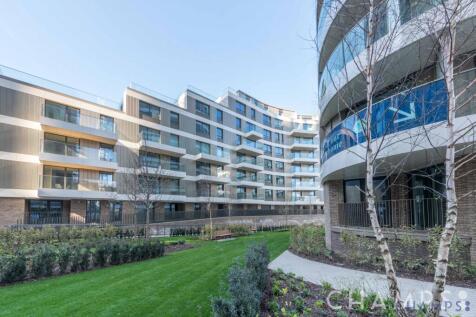 Stunning 3 Bedroom Flat