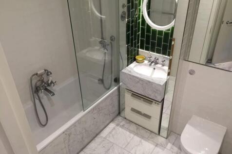 2-Bedroom, 2-Bathroom Apartment ¿ Ambassador Bu