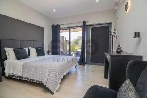 Property Image 106