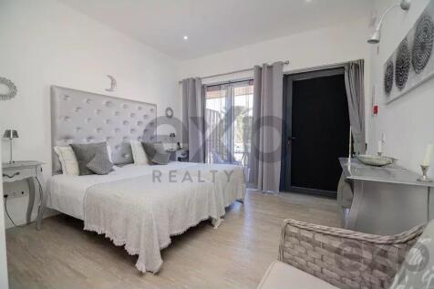 Property Image 112