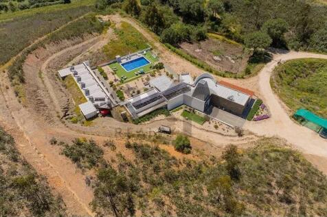 Property Image 128
