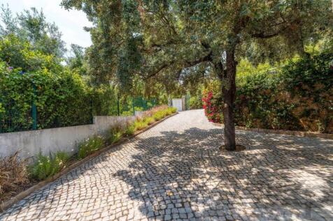 Property Image 100