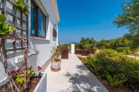 Property Image 61