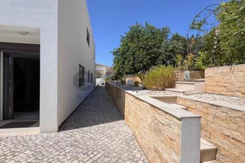 Property Image 79