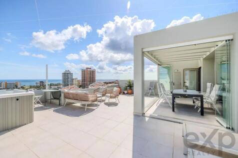 Real Estate Photographer