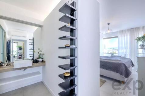 Real Estate Photographer