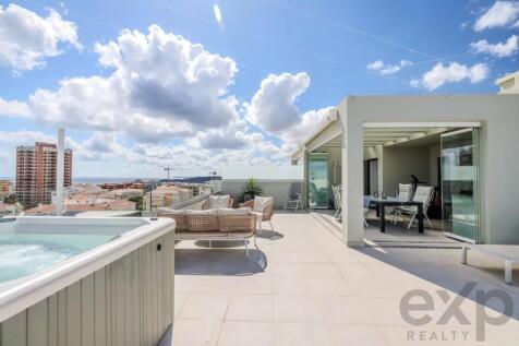 Real Estate Photographer