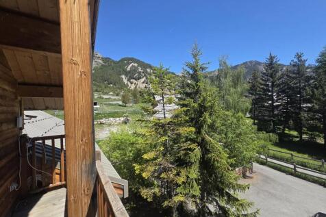 Property Image 28