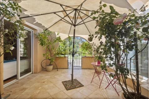 Property Image 11