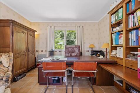 Property Image 18