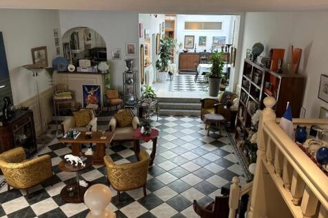 Property Image 11