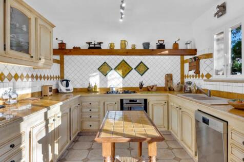 Property Image 24