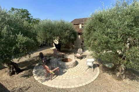 Property Image 38