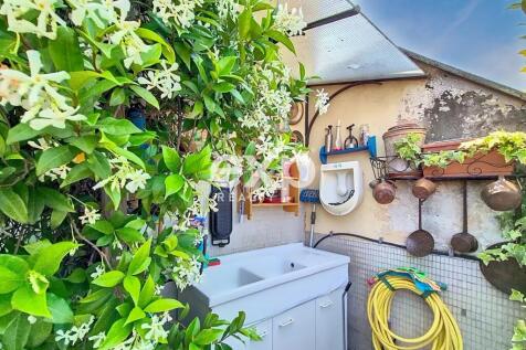 Property Image 12