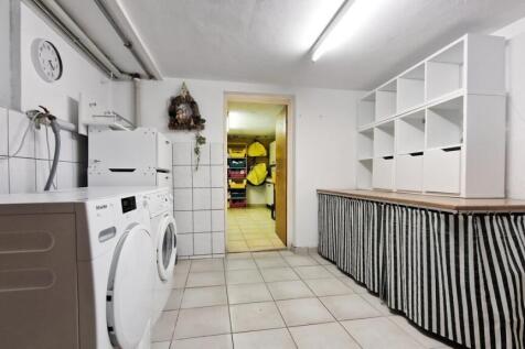 Altbau - Waschraum