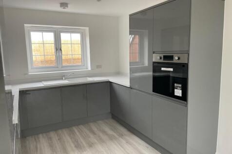 Plot 4 kitchen