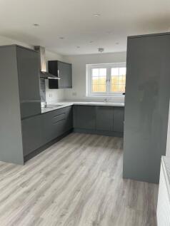 Plot 4 kitchen
