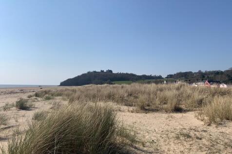 Llansteffan beach