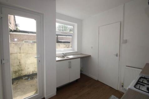 Kitchen (2)