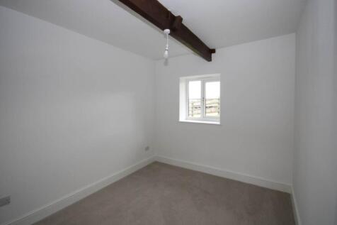 BEDROOM 3 (2)