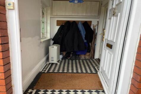 pORCH FRONT 47