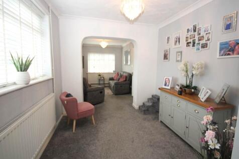 Dining room (2)