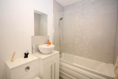 en suite bathroom