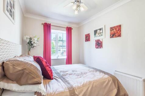 bedroom 2 2