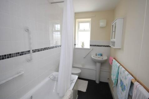 Bathroom (2)