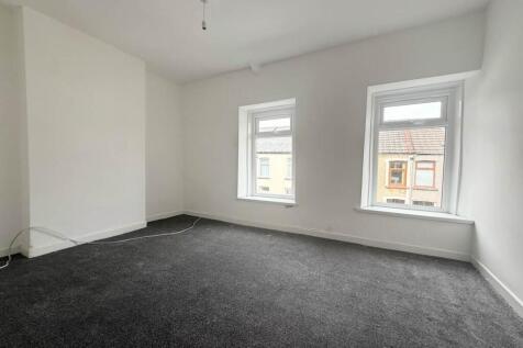 new bedroom 1