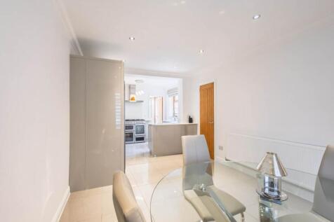 Dining room  2