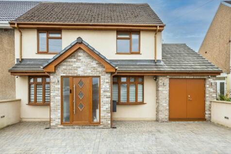 NEW FRONT EXT 1