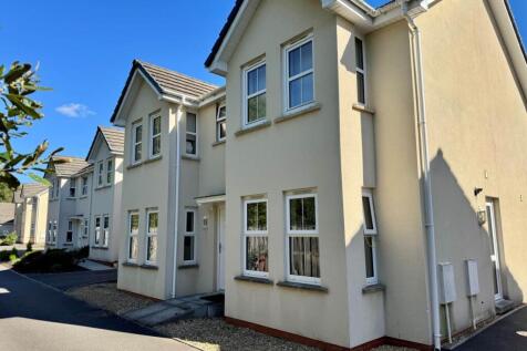 6 CYLLA BRAND NEW EX