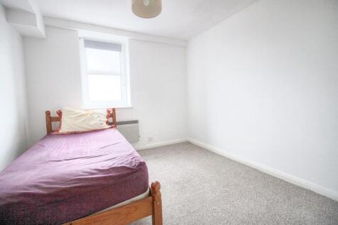 Rear Bedroom (Double)