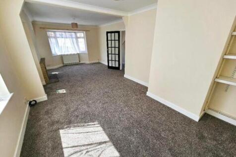 Lounge/ Dining Room