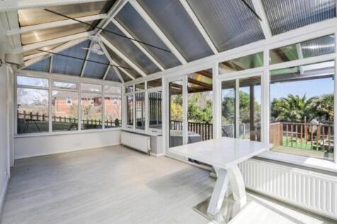 Conservatory/ Garden Room
