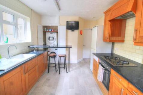 Communal Bathrooms and Kitchen